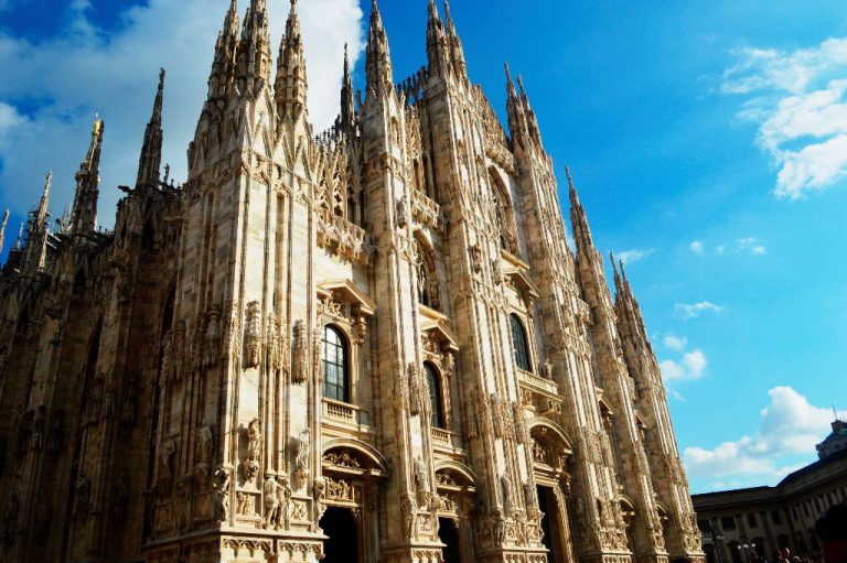Como visitar o Duomo de Milão