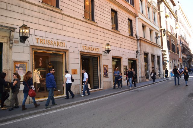 Ruas de compras em Roma