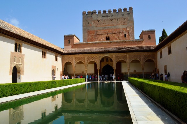 Pátio de Arrayanes em Alhambra